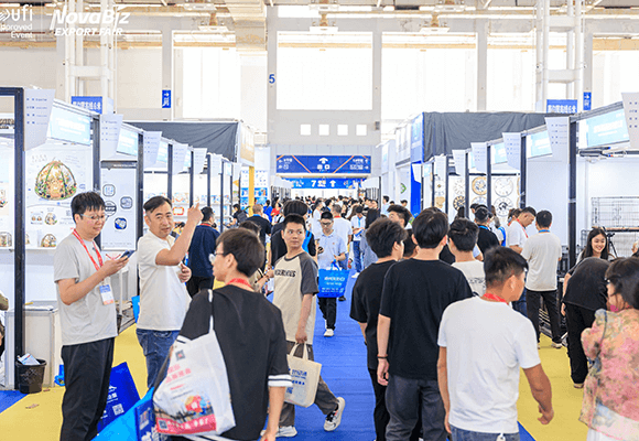 معرض آلات الترجيع